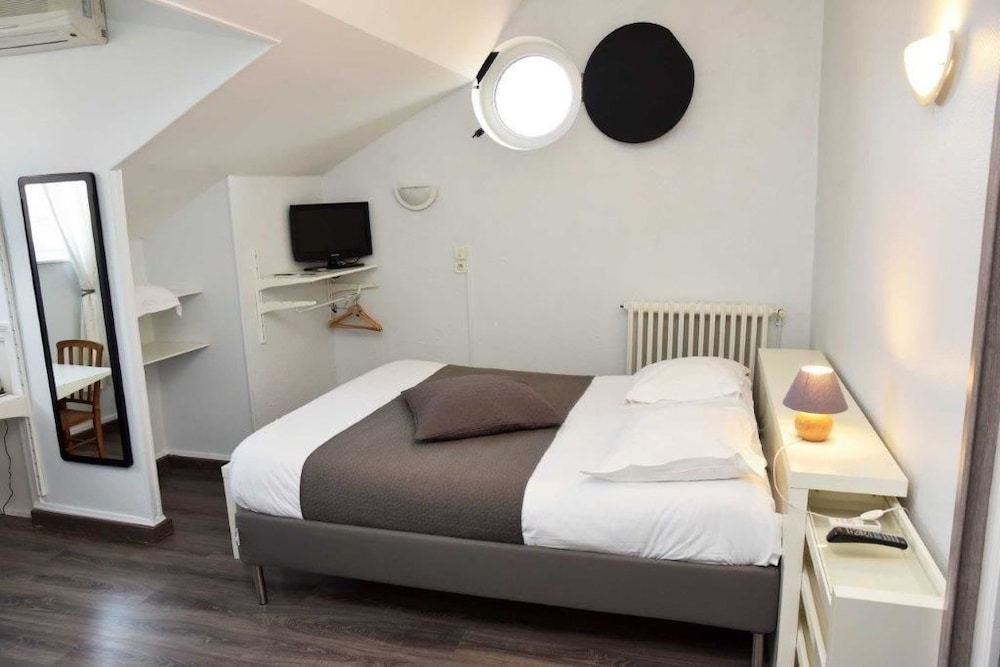 Hotel de Paris — Capdenac-Gare — photo 5