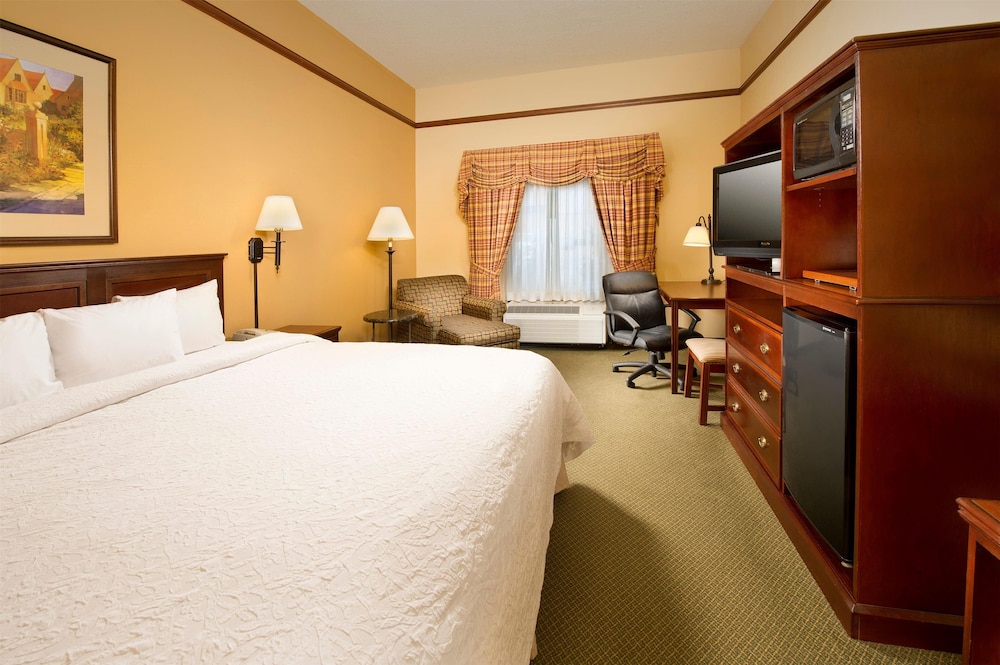 Hampton Inn & Suites Stillwater - photo 31