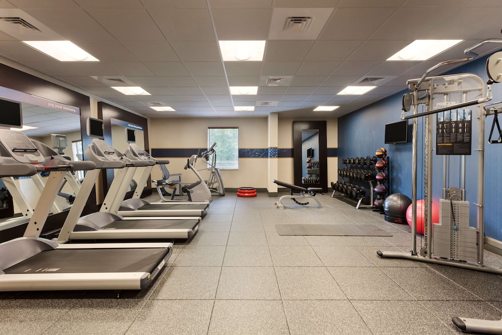 Hampton Inn & Suites Camp Springs Andrews AFB - photo 12