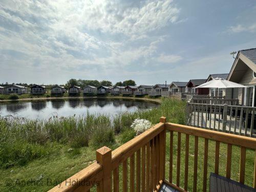 Low Lake Lodge Lakeside Part of the The Bay Filey Holiday Village with pool gym and direct beach access pub restaurant tennis and meadows walks
