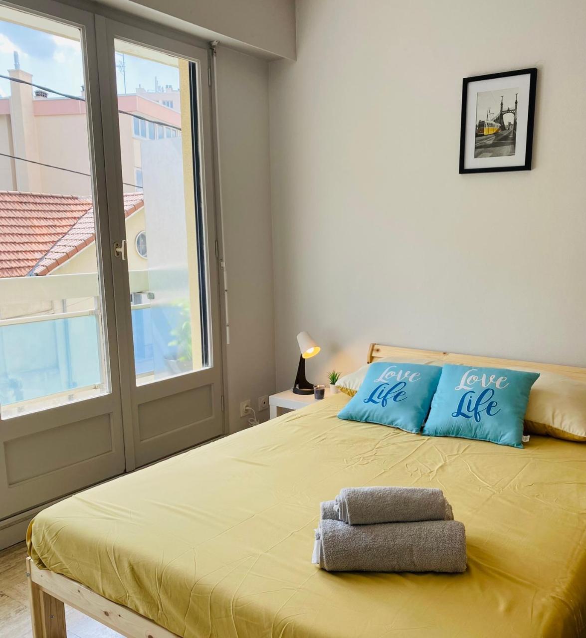 Kasa Voytier Parking Prive Wifi Balcon Ascenseur — Saint Etienne