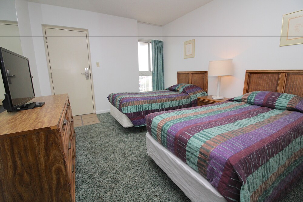 Bay Club Resort - photo 7