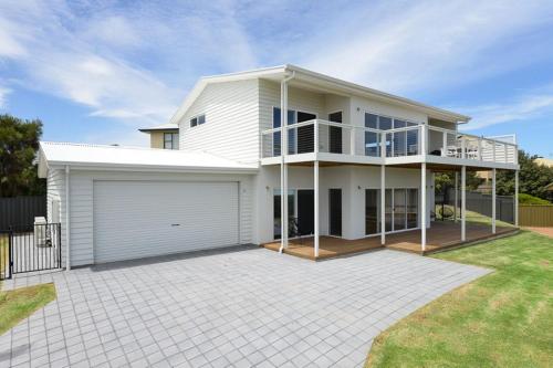 Magnificent Boomer Beach — hotel in Port Elliot