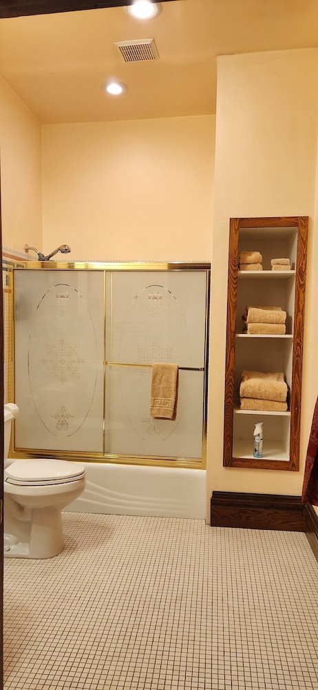 The Stampmill Victorian Suites - photo 7