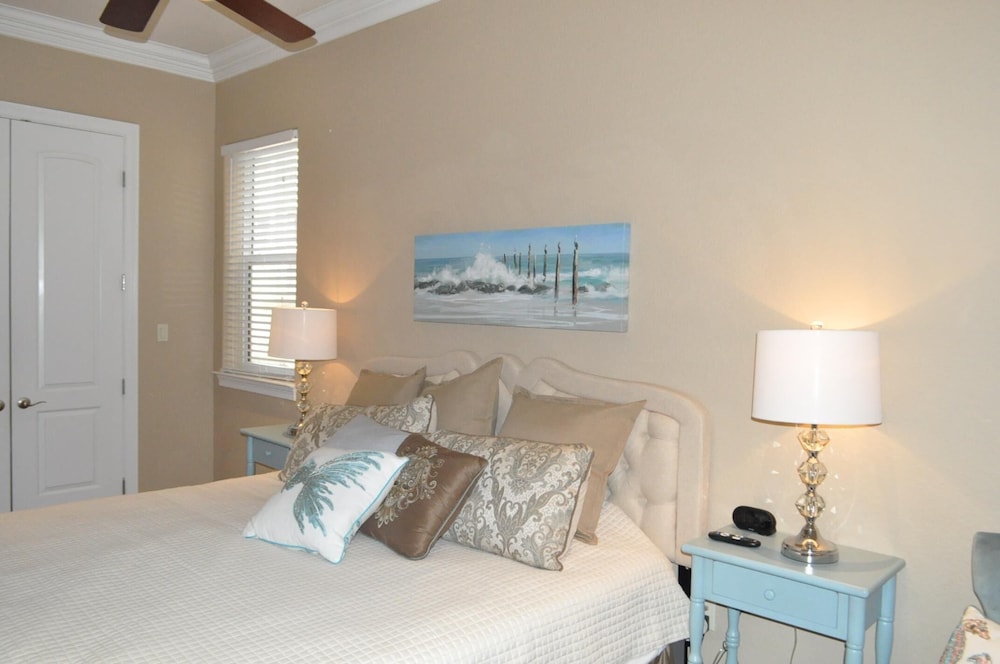 Palazzo by the Sea DBTS 36 Varazze Cay 3BR 3.5BA - photo 12