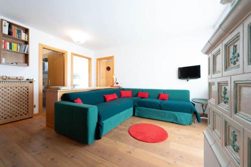 Cesa Azola — 4-Star Luxury Hotel in Vigo Di Fassa, Italy
