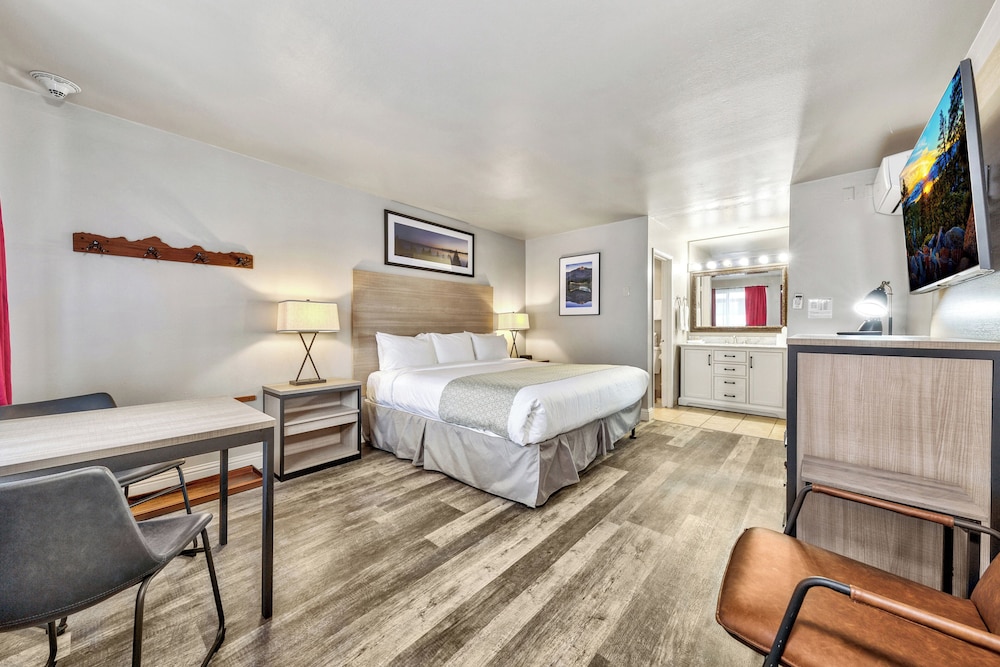 Forest Suites Resort at the Heavenly Village - photo 9
