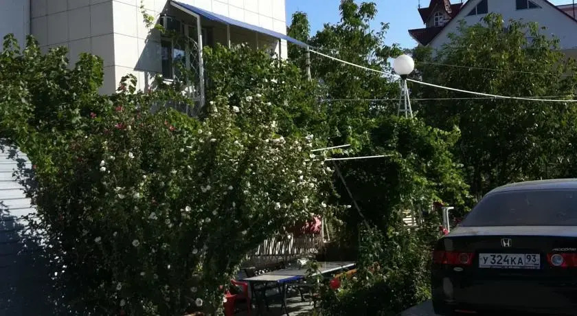 Jasmin - carbon neutral hotel in Sukko
