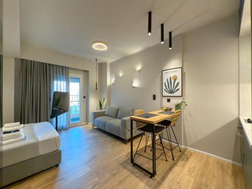 Liv Luxury City Center 7d — 4-Star Luxury Hotel in Thessaloniki, Greece