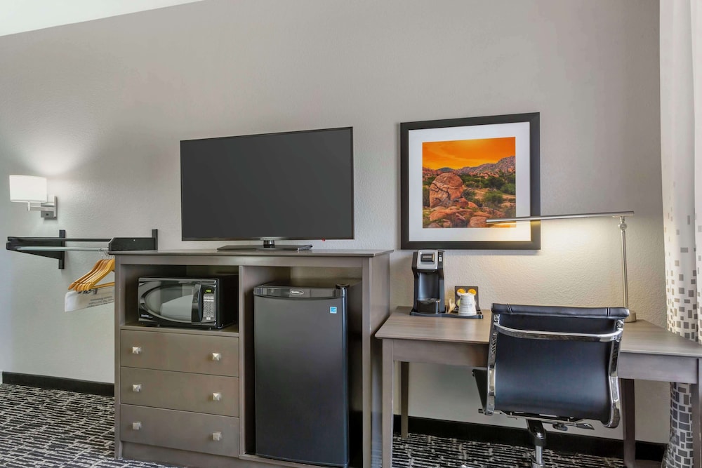 Best Western Plus Sun Canyon - photo 16