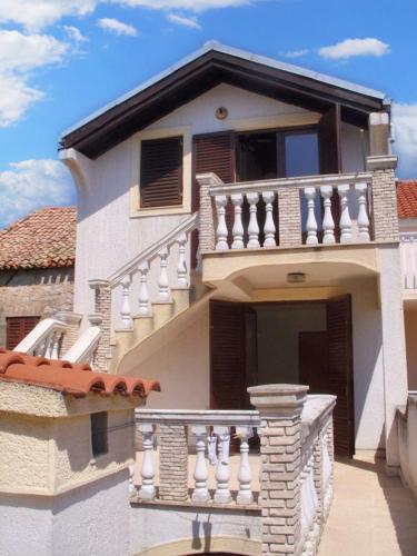 Spacious Apartment in Zlarin terrace — 4-Star Luxury Hotel in Sibenik, Croatia