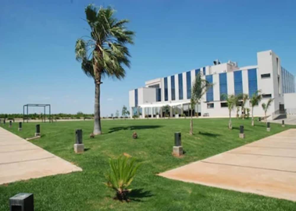 Hotel Duomo - carbon neutral hotel in Benifaio