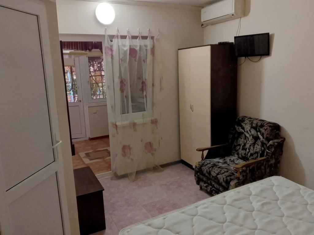Moldovanochka — Unknown City — photo 4