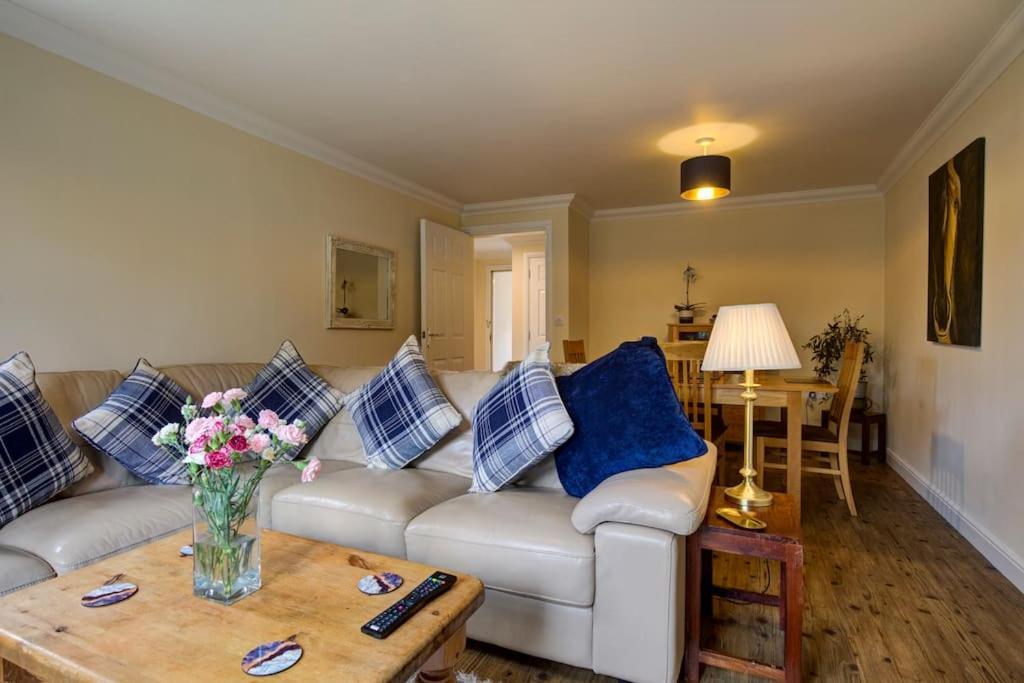 Ingledale Apartment Ingleton Yorkshire Dales National Park Famous Three Peaks Near the Lake District Pets Are Welcome