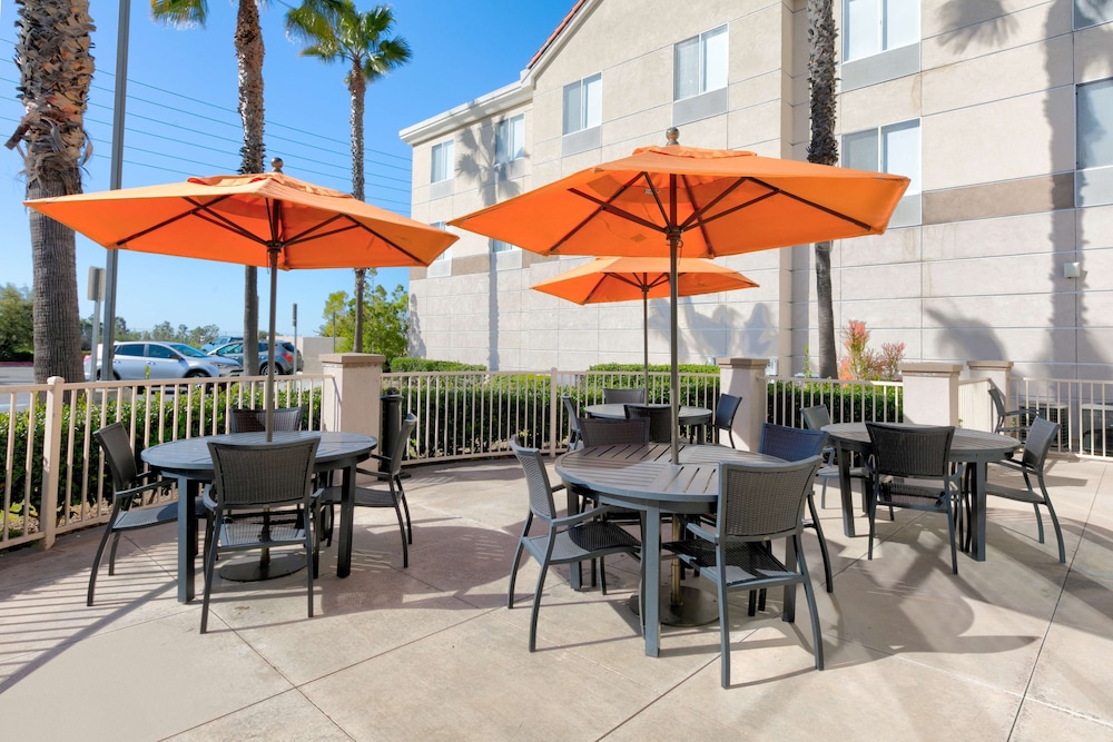 Hilton Garden Inn Irvine East Lake Forest - photo 37