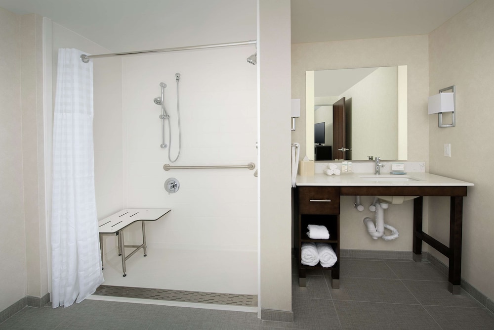 Homewood Suites by Hilton Austin Downtown - photo 31