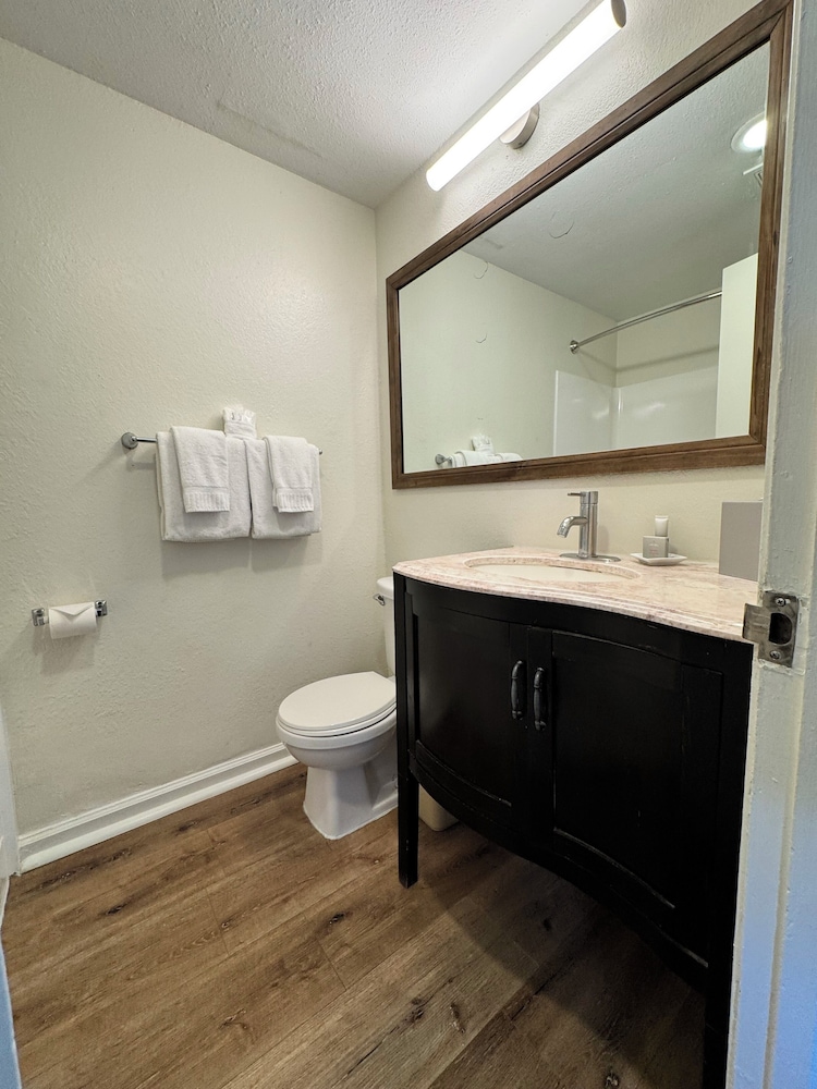 Pacific Edge Hotel - photo 71