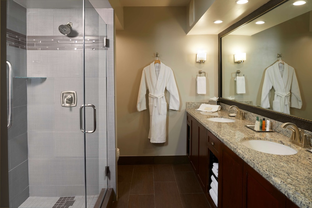 DoubleTree by Hilton Phoenix Mesa - photo 26