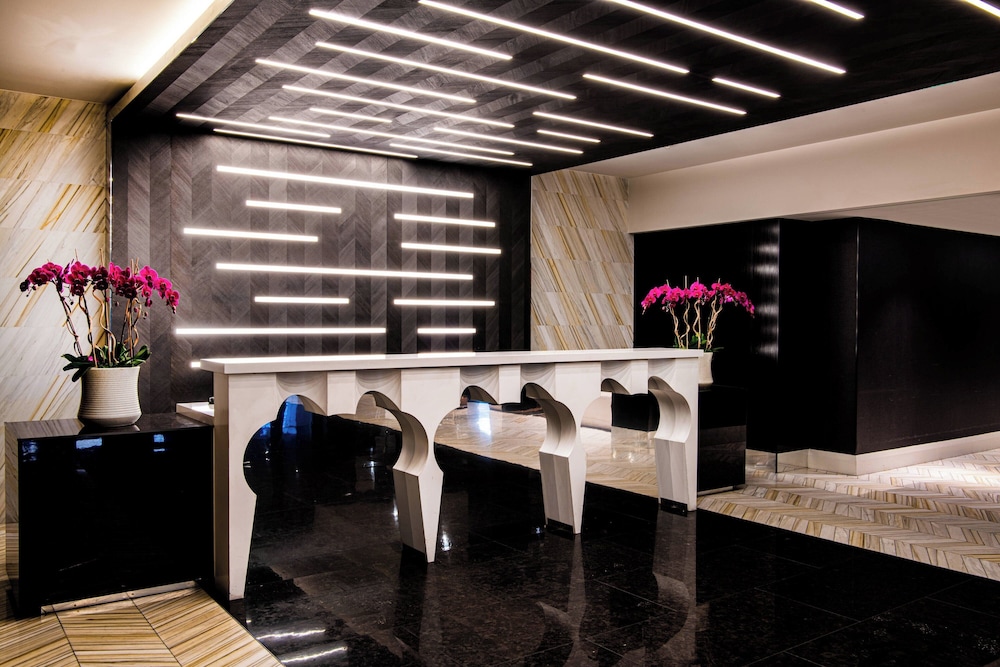 Beverly Hills Marriott - photo 5