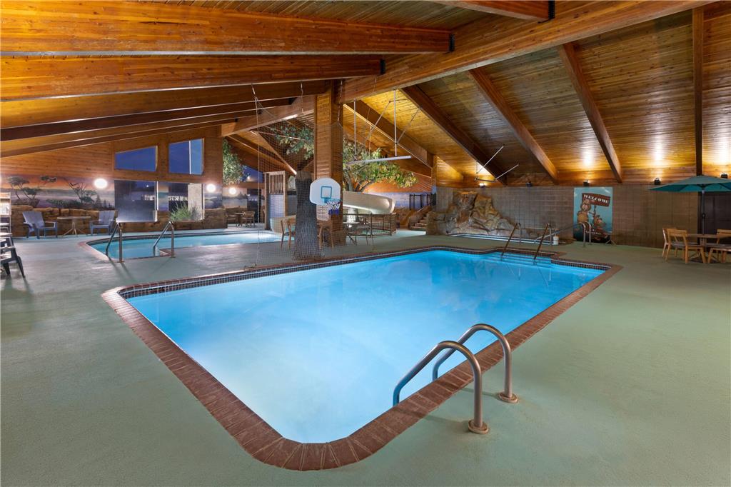 AmericInn by Wyndham Chippewa Falls - photo 11