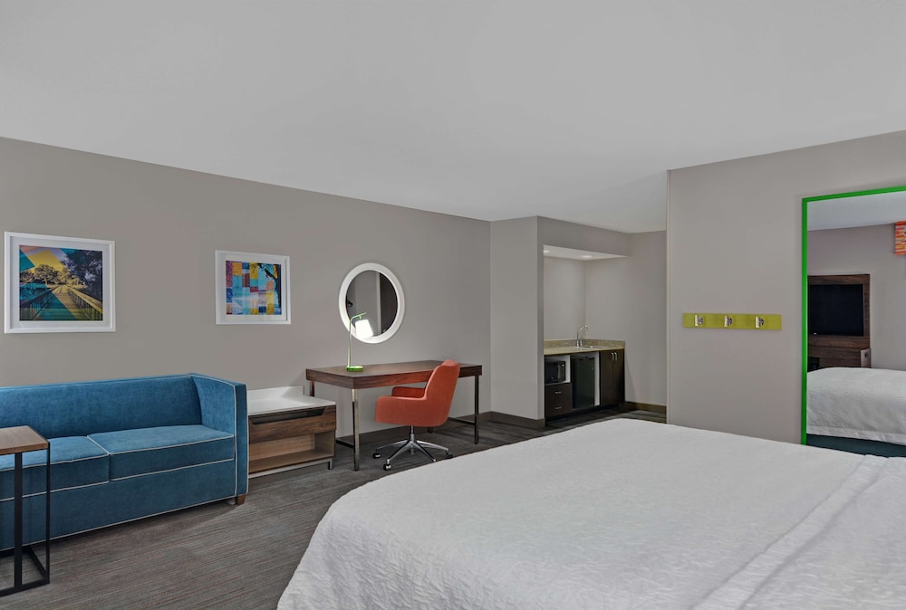 Hampton Inn Charlotte Monroe - photo 12