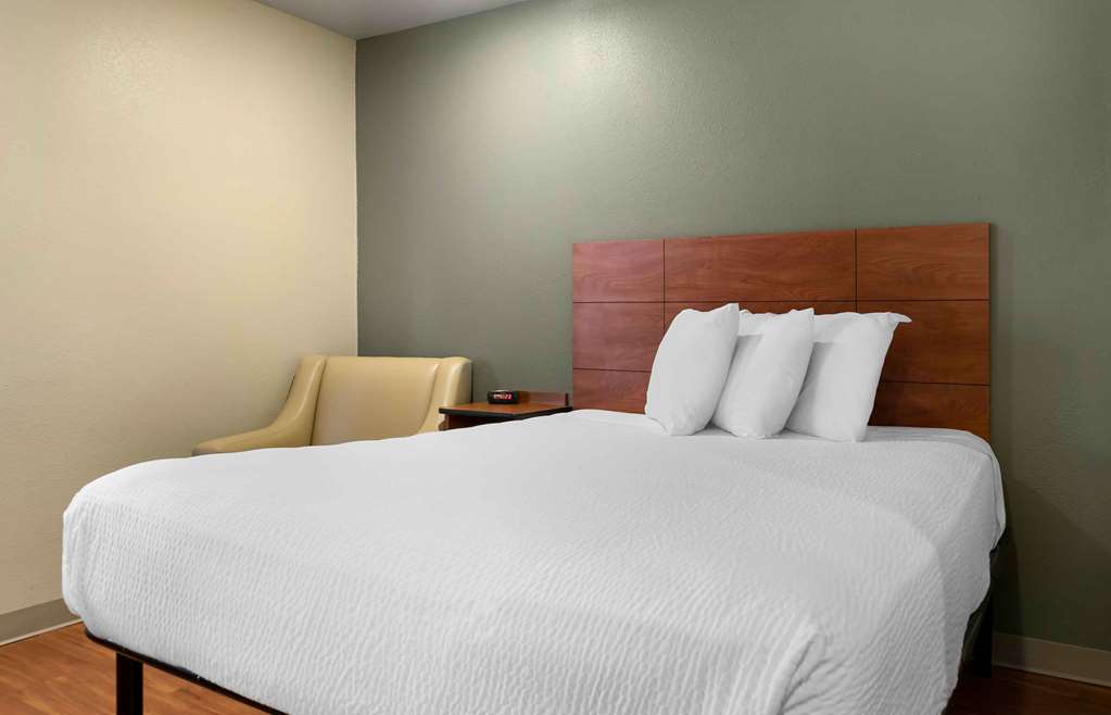 Extended Stay America Select Suites Grand Rapids Wyoming - photo 9