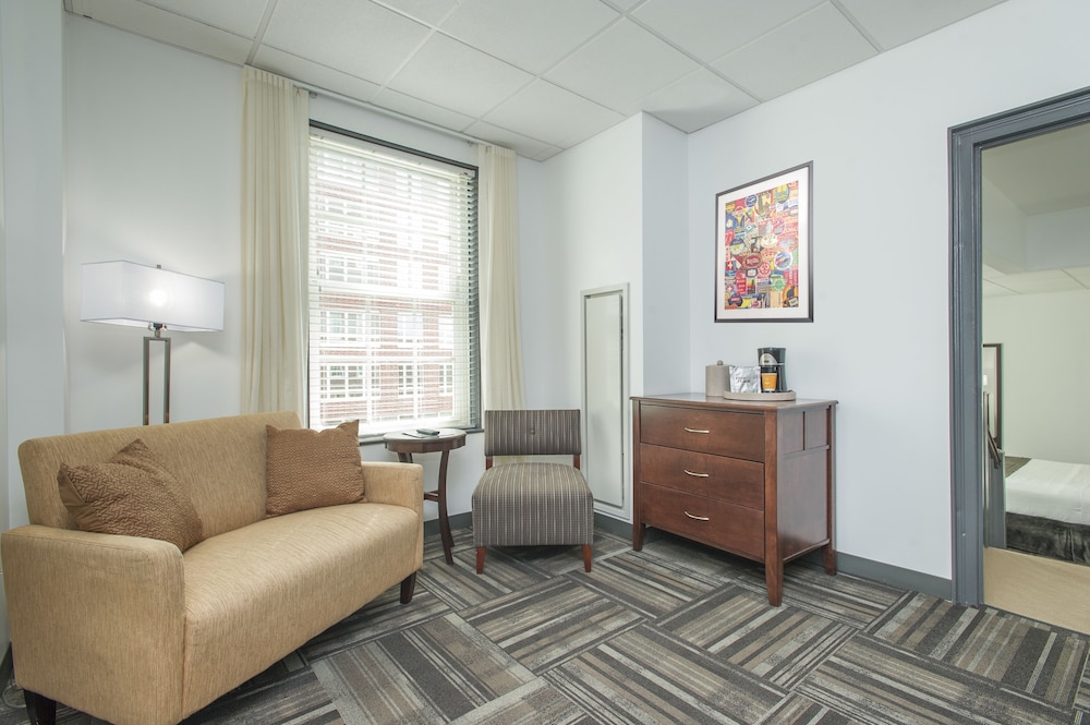 Hotel 140 - photo 14