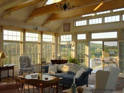 Apple Hill Inn - photo 4