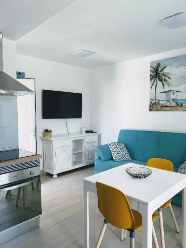 Red Hibiscus Corralejo iRent Fuerteventura in Corralejo, Spain