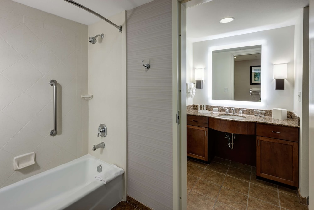 Homewood Suites by Hilton Denton - photo 19