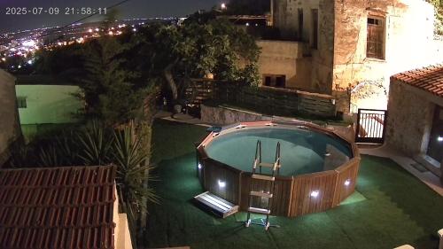 Michaela's House — 4-Star Luxury Hotel in Tsikalaria, Greece