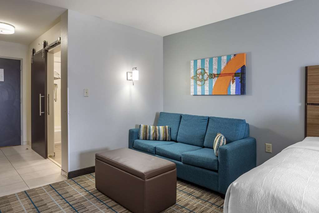 MainStay Suites Bowling Green North - photo 10