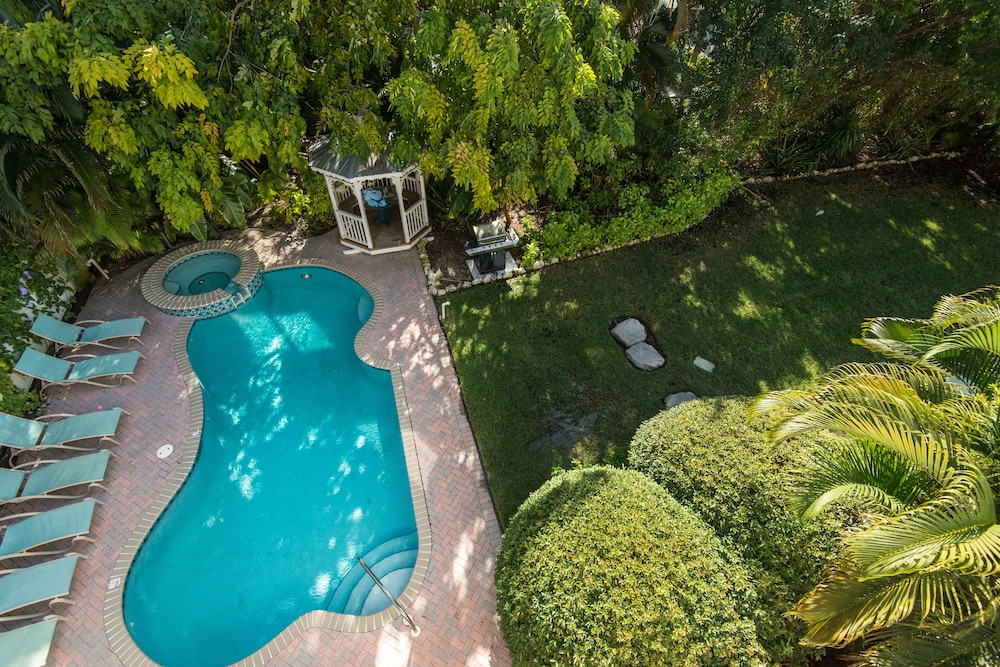Captiva Island Inn - photo 57