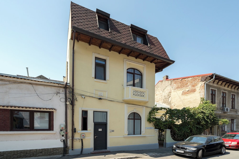 Emil Balaban Luxury Apart Hotel in Bucharest, Romania