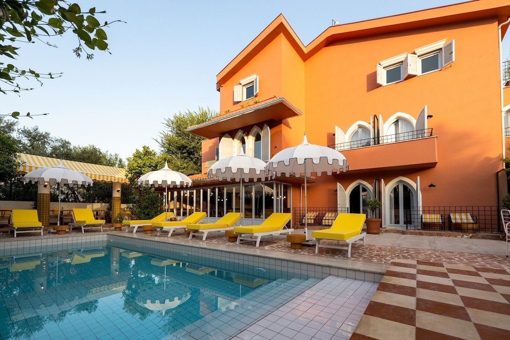 Yonca Anjelika Otel — hotel in Goecek