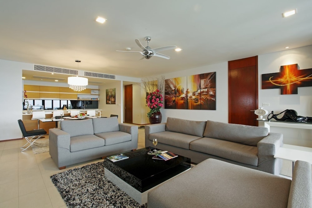 The heights B18 Seaview near Kata Beach — 4-Star Luxury Hotel in Phuket, Thailand