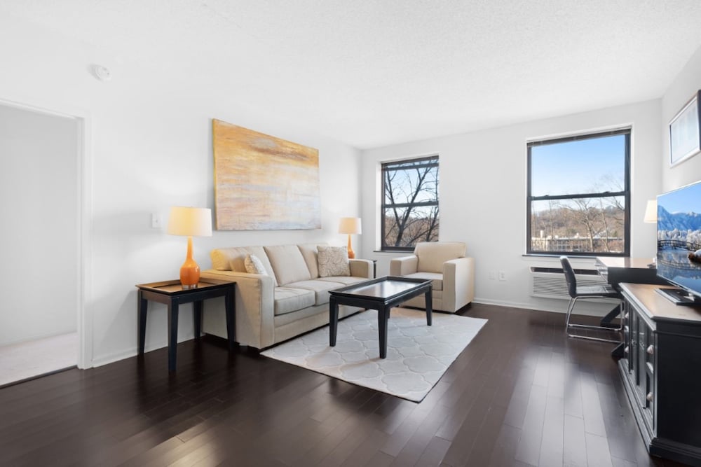 Global Luxury Suites At Chancery — 4-Star Luxury Hotel in Morristown, United States