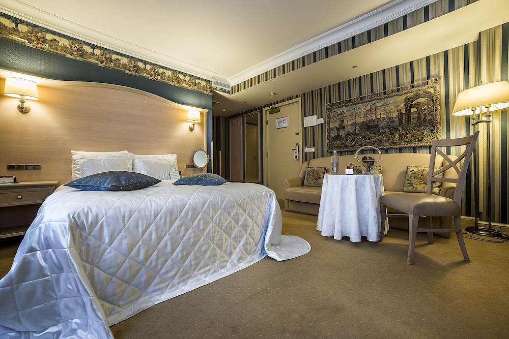 Imperial Hotel & Restaurant — Vilnius — photo 5