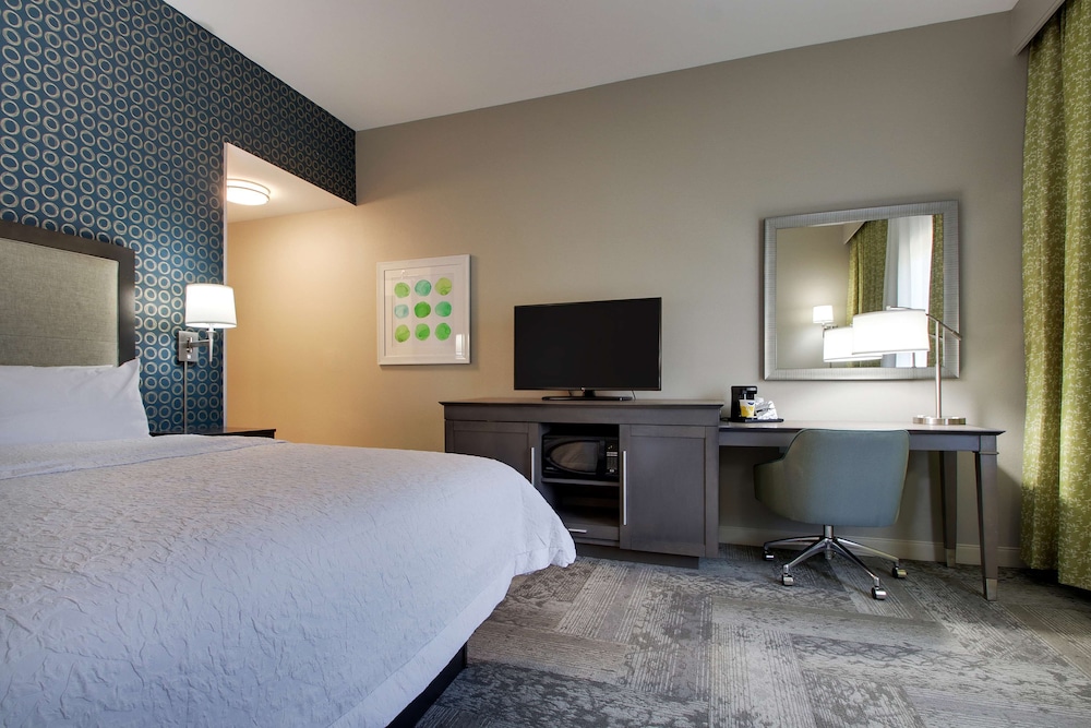 Hampton Inn & Suites Knightdale Raleigh - photo 23