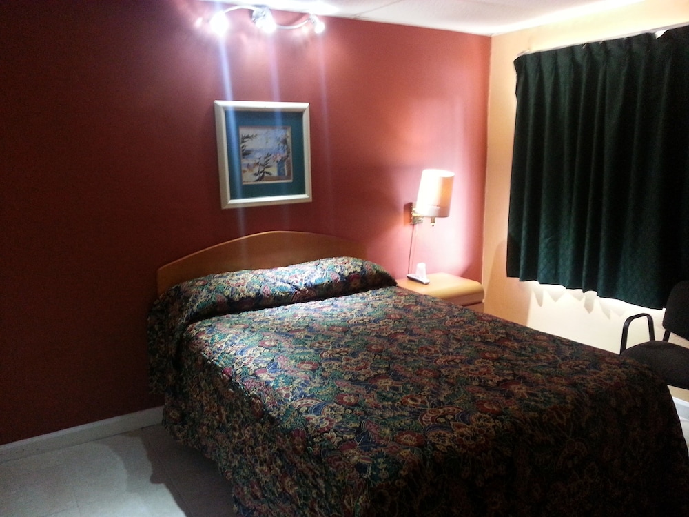 Sunny South Motel - photo 3