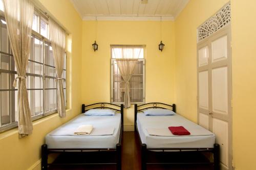 Charoendee Boutique Hostel