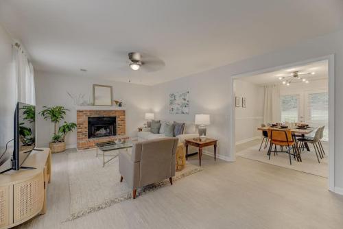 Coldstream Family Home — 4-Star Luxury Hotel in Columbia, United States