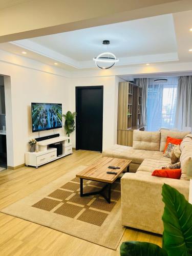Phare's 1BR with AC & Rooftop Swimming Pool Westlands