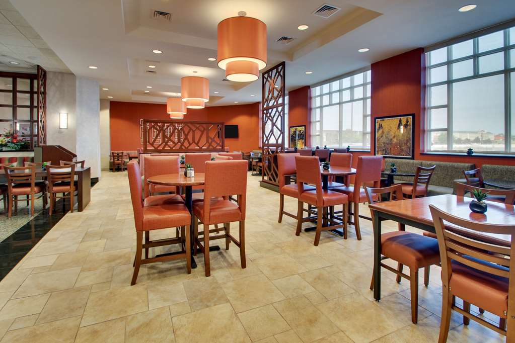 Drury Inn & Suites Findlay - photo 12