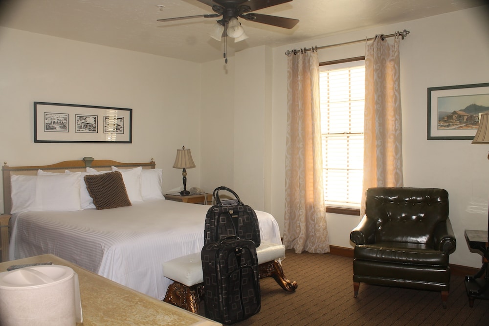 Boulder Dam Hotel - photo 10