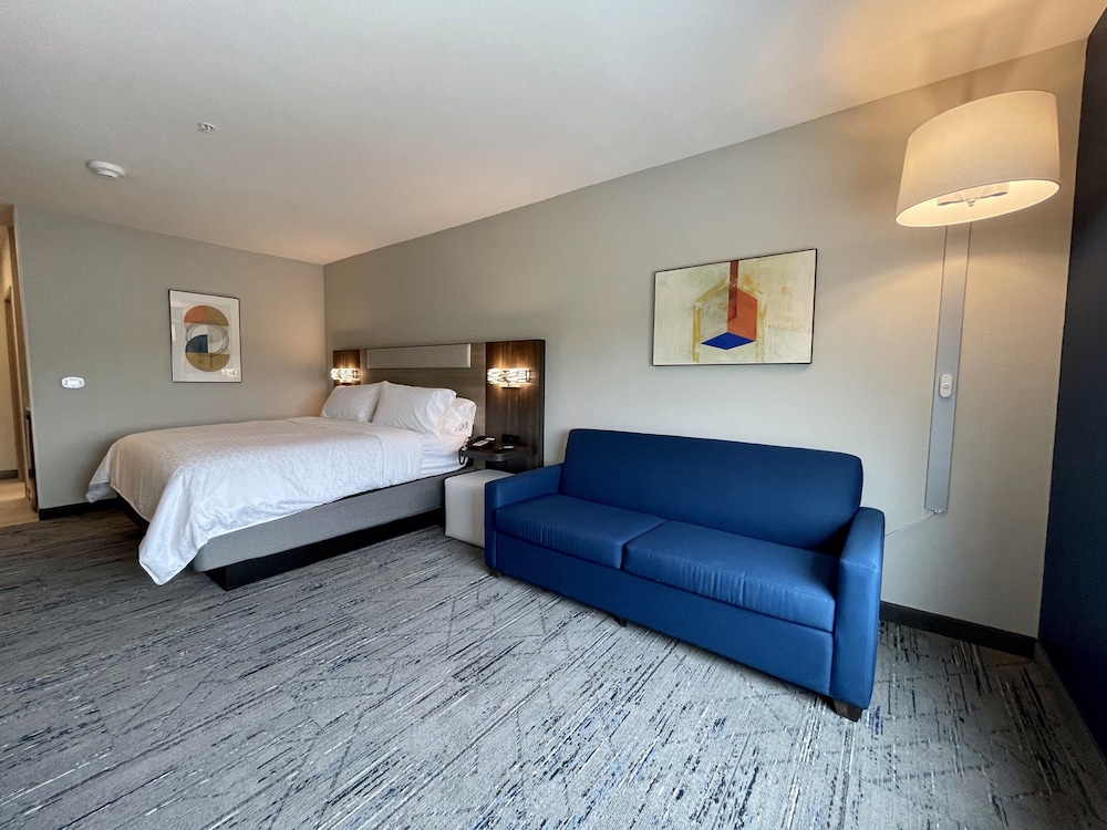 Holiday Inn Express & Suites Ft. Smith Airport by IHG - photo 11