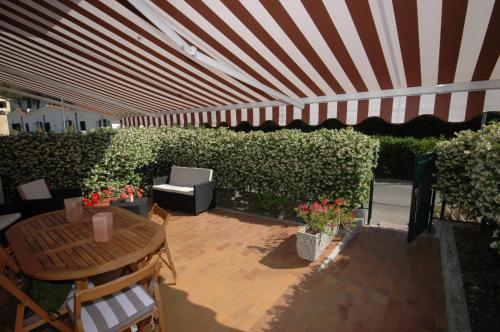 Oleandro — 4-Star Luxury Hotel in Marina Di Campo, Italy
