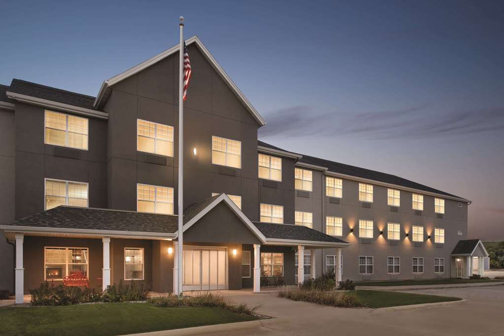 Country Inn & Suites by Radisson Cedar Falls near University — hotel in Cedar Falls