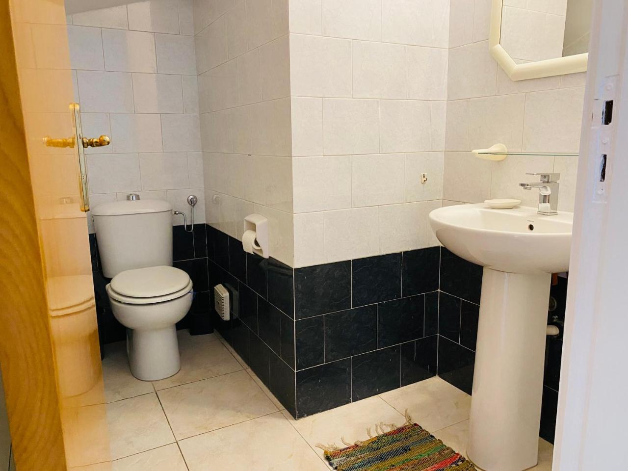 Gaia 4 Bedroom House in Larnaca