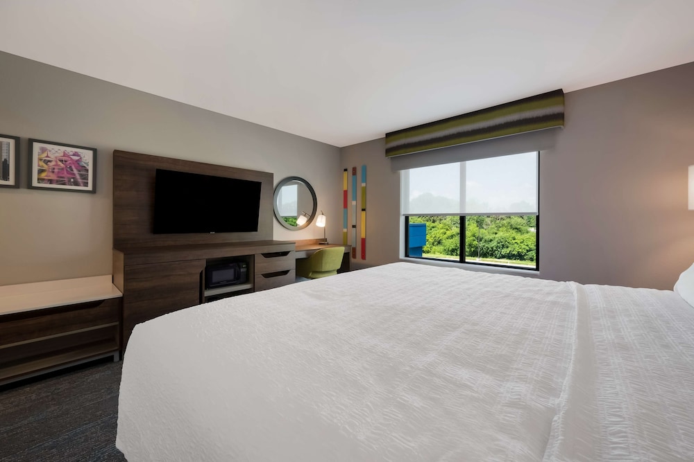 Hampton Inn Detroit Southfield - photo 22